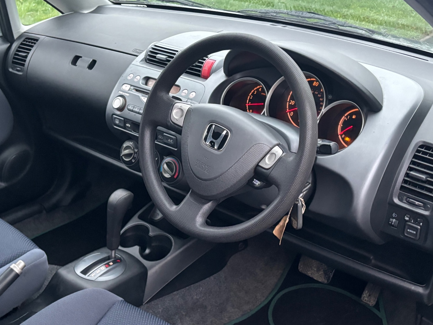 Used Honda Jazz 2002 for sale - 76611176: Photo 4