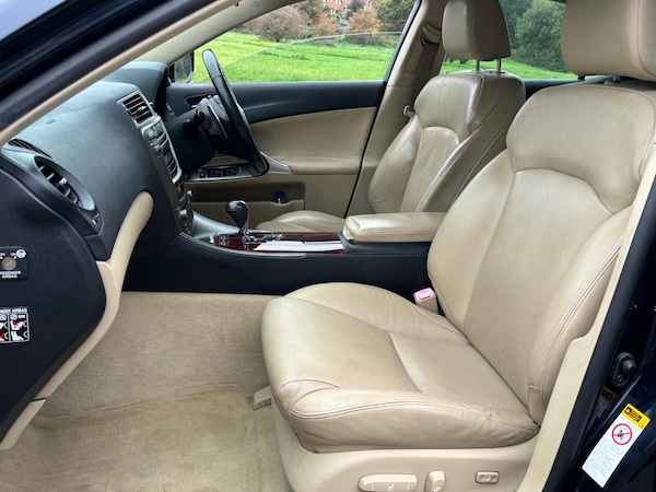 Used Lexus IS 2005 for sale - 76257541: Photo 13