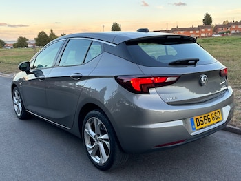 Used Vauxhall Astra 2016 for sale - 78541615: Photo