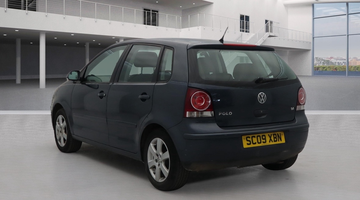 Used Volkswagen Polo 2009 for sale - 77154539: Photo 3