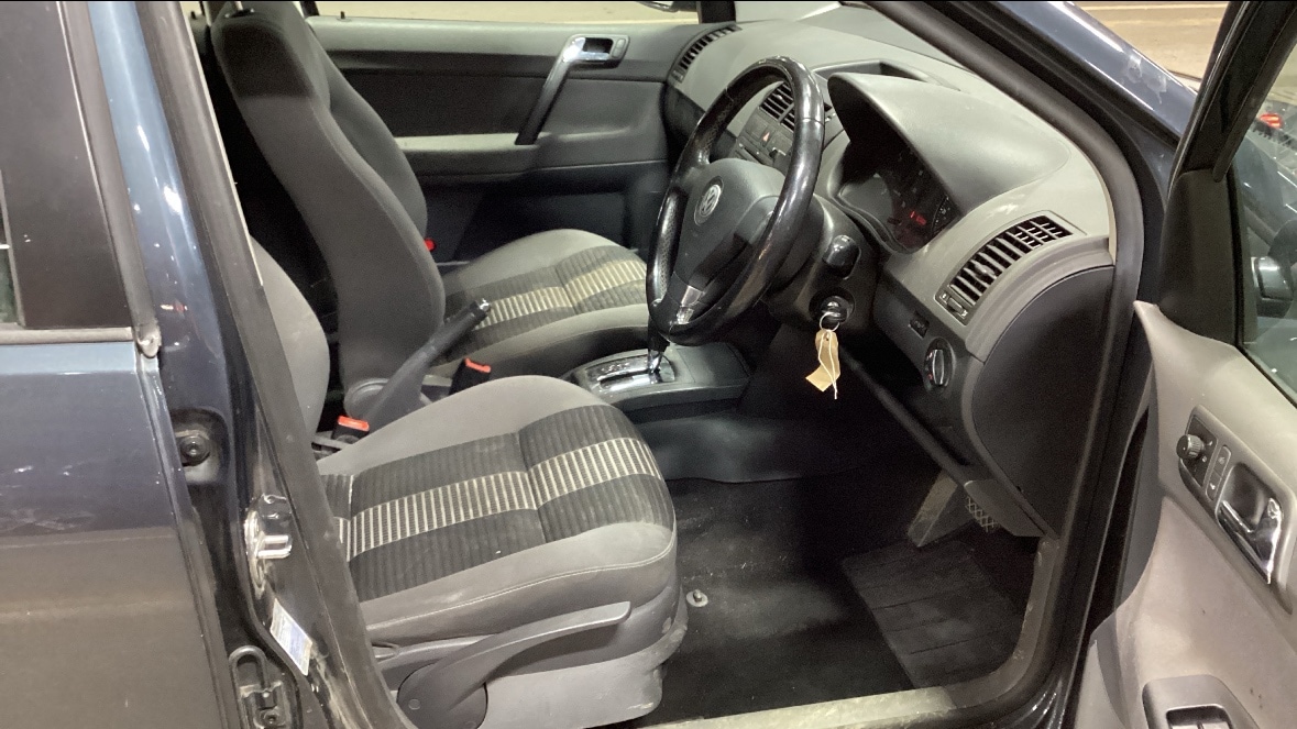 Used Volkswagen Polo 2009 for sale - 77154539: Photo 4