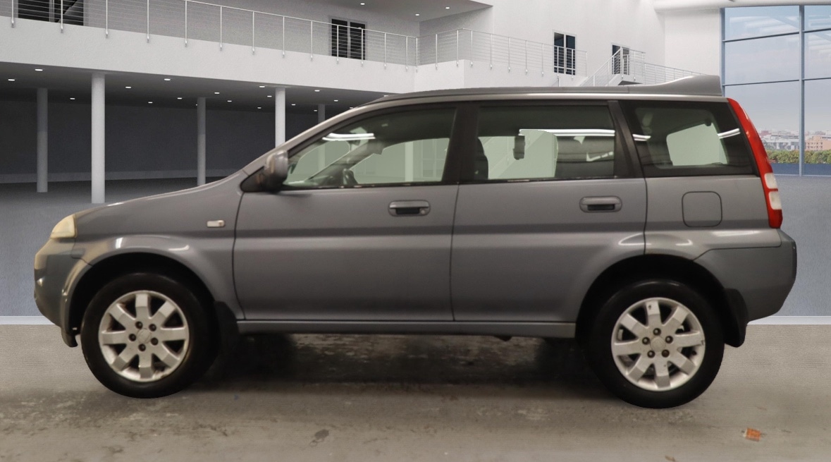 Used Honda HR-V 2004 for sale - 76853963: Photo 1