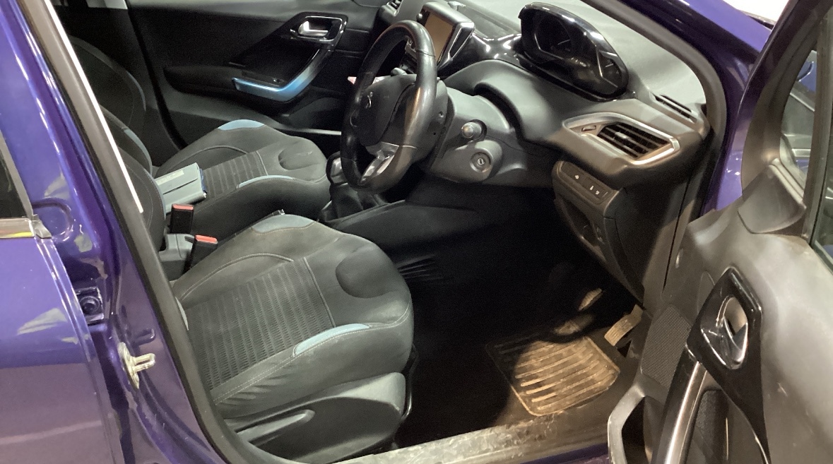 Used Peugeot 208 2013 for sale - 77135969: Photo 4