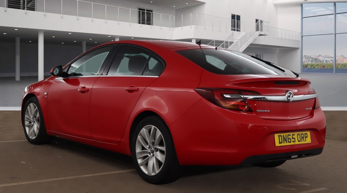 Used Vauxhall Insignia 2015 for sale - 76941925: Photo 3
