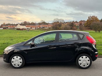 Used Ford Fiesta 2009 for sale - 76368279: Photo