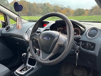 Used Ford Fiesta 2009 for sale - 76368279: Photo