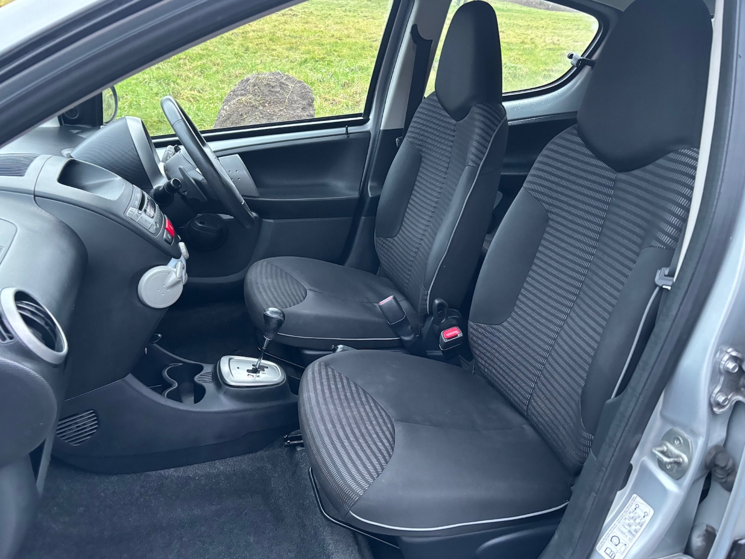 Used Peugeot 107 2012 for sale - 77343718: Photo 13