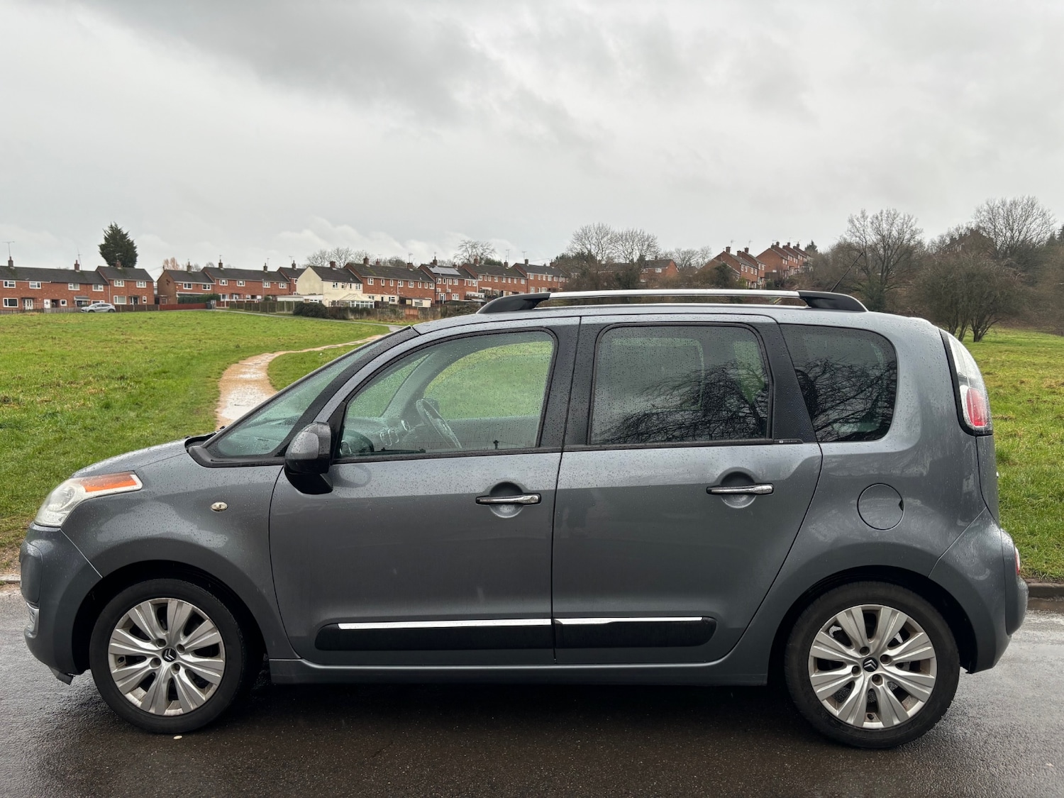 Used Citroen C3 Picasso 2009 for sale - 77483727: Photo 10