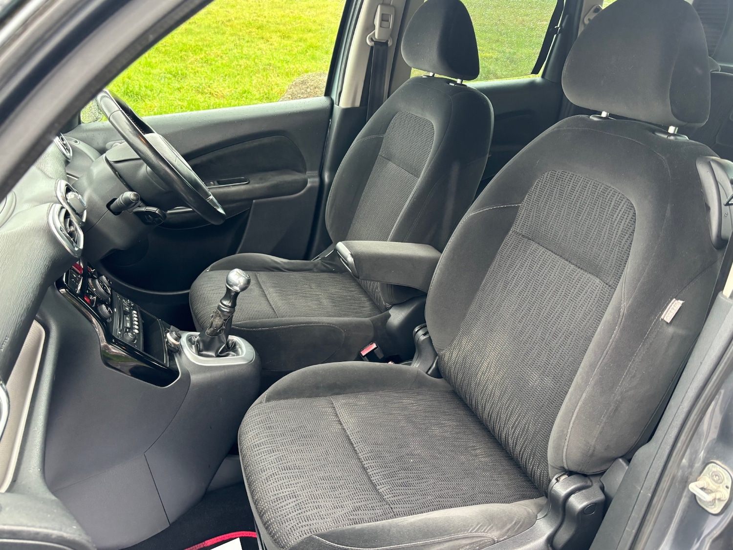 Used Citroen C3 Picasso 2009 for sale - 77483727: Photo 15