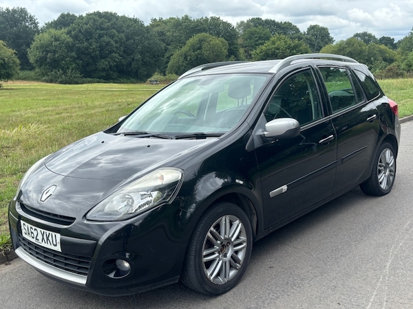 Cheap Renault Clio 2012 (62) - 1.2 16V Dynamique TomTom 5dr Estate for sale in Nuneaton, Warwickshire