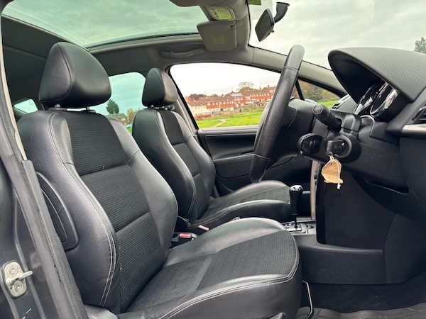 Used Peugeot 207 2013 for sale - 76314128: Photo 5