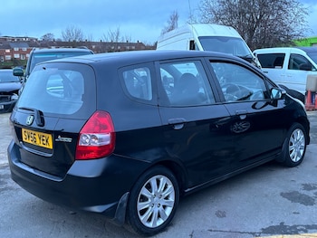 Used Honda Jazz 2006 for sale - 77345720: Photo