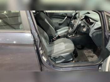 Used Ford Fiesta 2011 for sale - 77049642: Photo