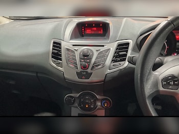 Used Ford Fiesta 2011 for sale - 77049642: Photo