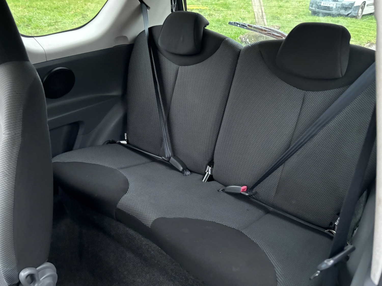 Used Toyota AYGO 2005 for sale - 76638088: Photo 12