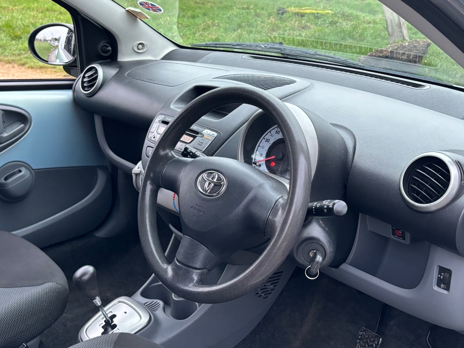 Used Toyota AYGO 2005 for sale - 76638088: Photo 5