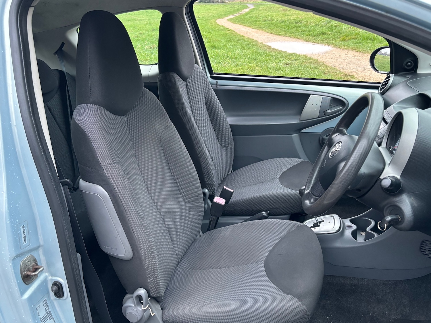 Used Toyota AYGO 2005 for sale - 76638088: Photo 6