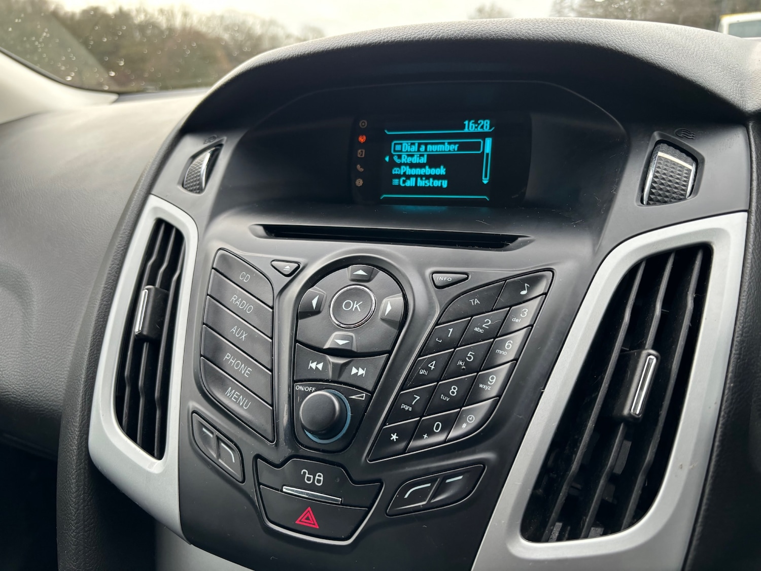 Used Ford Focus 2013 for sale - 77400200: Photo 12