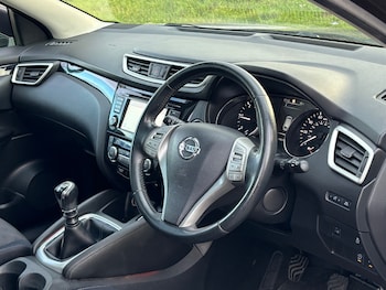 Used Nissan Qashqai 2014 for sale - 75931885: Photo
