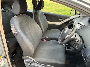 Used Toyota Yaris 2008 for sale - 75931944: Photo