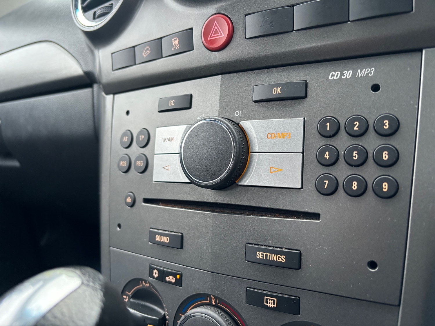 Used Vauxhall Antara 2007 for sale - 77767042: Photo 17