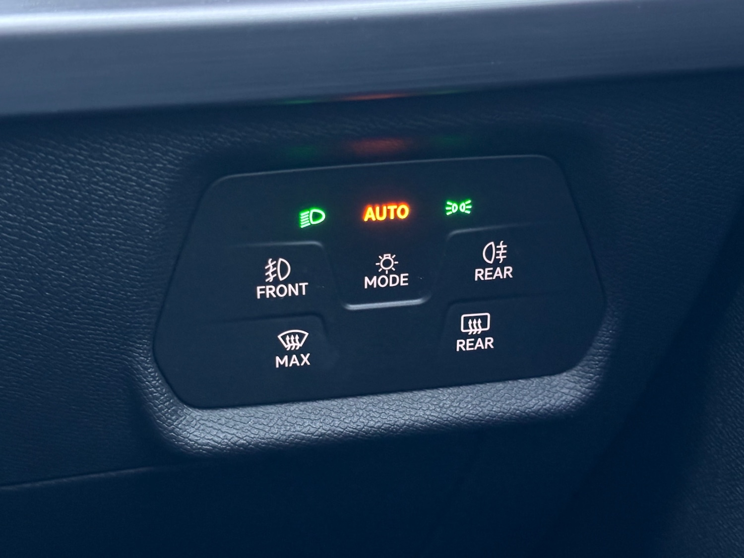 Used SEAT Leon 2021 for sale - 77604073: Photo 18