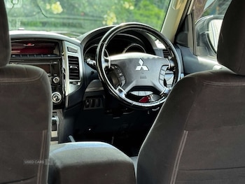 Used Mitsubishi Shogun 2017 for sale - 79497657: Photo