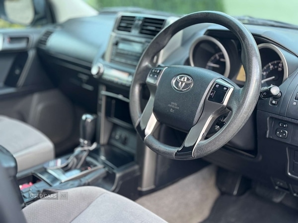 Used Toyota Land Cruiser 2010 for sale - 76850677: Photo 24