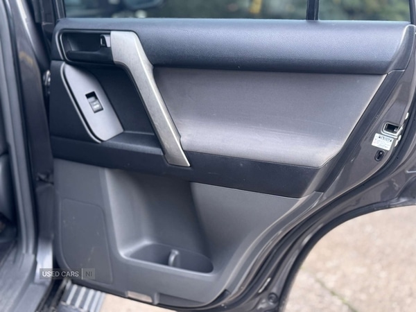 Used Toyota Land Cruiser 2010 for sale - 76850677: Photo 28