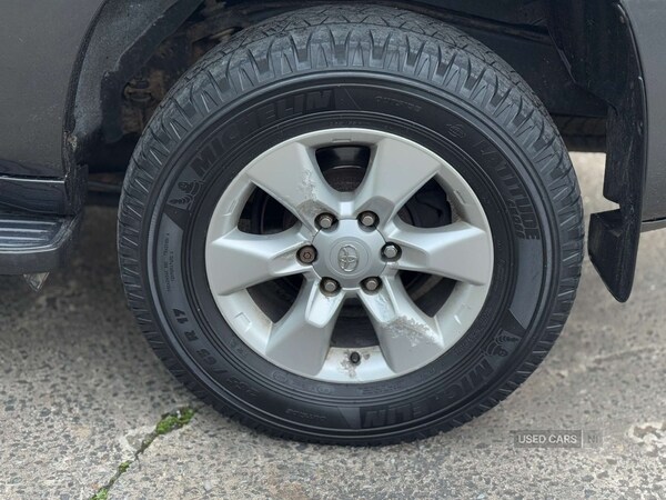 Used Toyota Land Cruiser 2010 for sale - 76850677: Photo 33