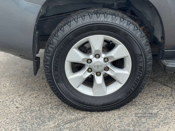 Used Toyota Land Cruiser 2010 for sale - 76850677: Photo 36