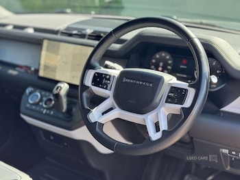 Used Land Rover Defender 2024 for sale - 74668589: Photo