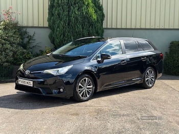 Used Toyota Avensis 2015 for sale - 79610033: Photo