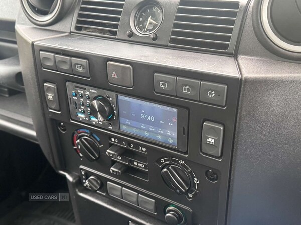 Used Land Rover Defender 2010 for sale - 76486176: Photo 17