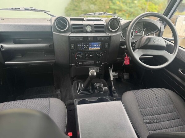 Used Land Rover Defender 2010 for sale - 76486176: Photo 25