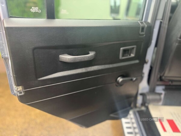 Used Land Rover Defender 2010 for sale - 76486176: Photo 28