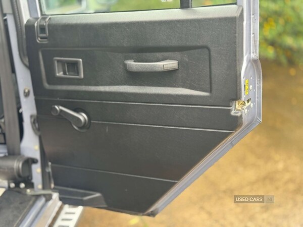 Used Land Rover Defender 2010 for sale - 76486176: Photo 34