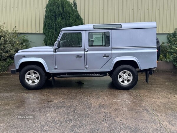 Used Land Rover Defender 2010 for sale - 76486176: Photo 4