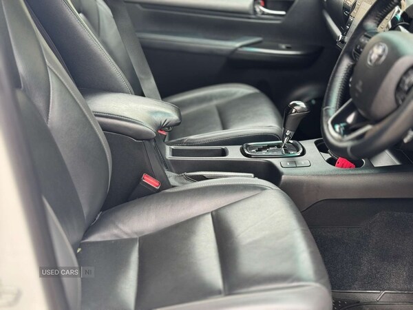 Used Toyota Hilux 2022 for sale - 77840332: Photo 10