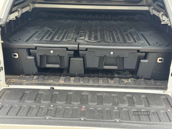 Used Toyota Hilux 2022 for sale - 77840332: Photo 30