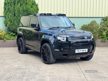 Used Land Rover Defender 2021 for sale - 78890495: Photo