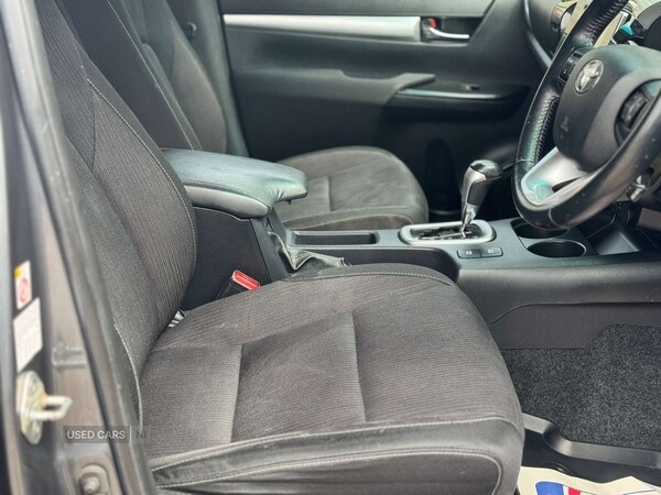 Used Toyota Hilux 2019 for sale - 75521169: Photo 10