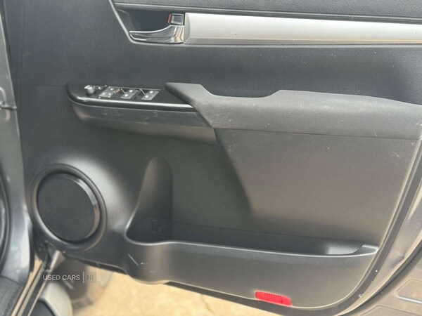 Used Toyota Hilux 2019 for sale - 75521169: Photo 30