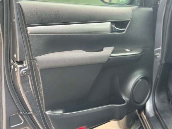 Used Toyota Hilux 2019 for sale - 75521169: Photo 31