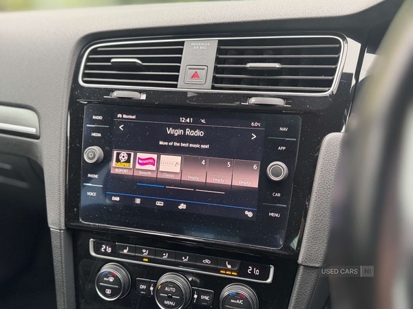 Used Volkswagen Golf 2017 for sale - 77230850: Photo 20