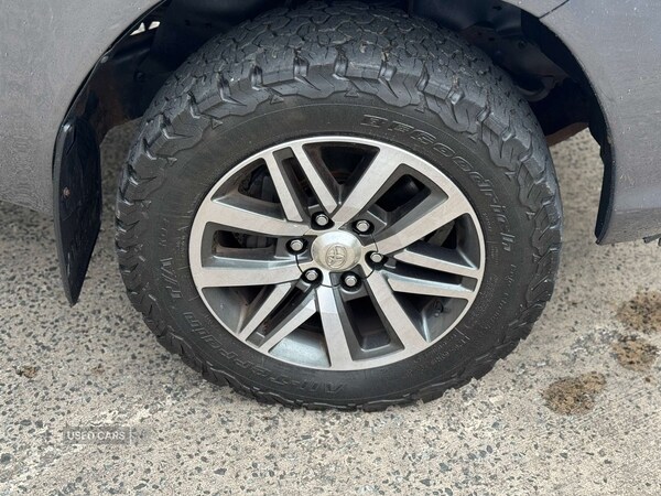 Used Toyota Hilux 2018 for sale - 75540508: Photo 33
