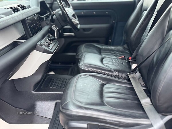 Used Land Rover Defender 2024 for sale - 77315581: Photo 11