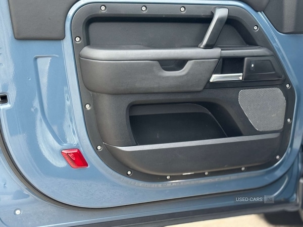 Used Land Rover Defender 2024 for sale - 77315581: Photo 29