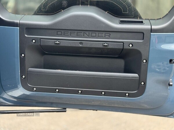 Used Land Rover Defender 2024 for sale - 77315581: Photo 31