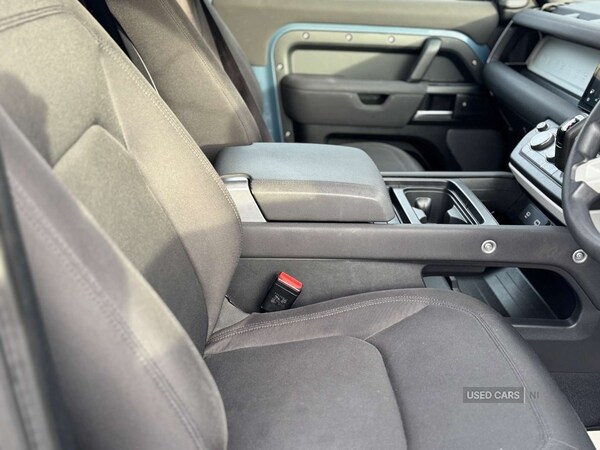 Used Land Rover Defender 2022 for sale - 76998471: Photo 15